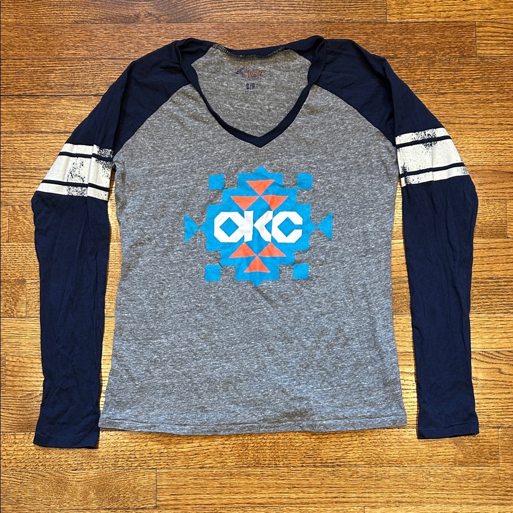 NBA Oklahoma City Thunder Gray & Navy Long Sleeve Women’s Shirt - Small, NWOT